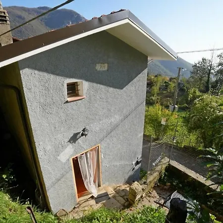 Casa Sant'anna Di Stazzema 別荘 *